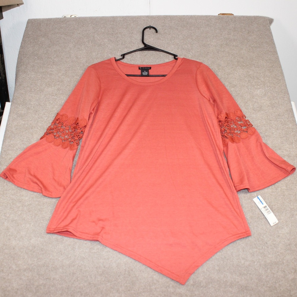 New Directions Coral Crochet Bell Sleeve Asymmetrical Handkerchief Hem Top XL